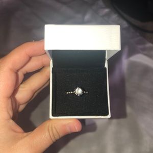 Pandora ring